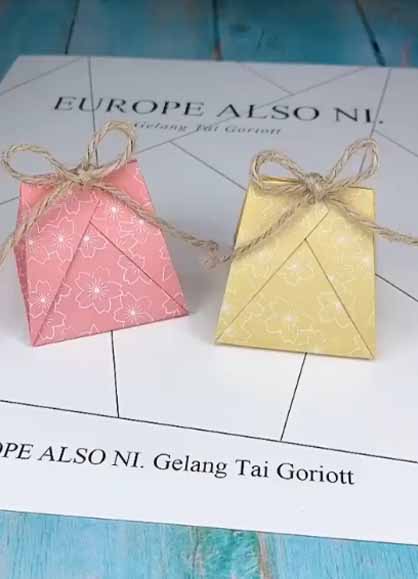 wrapping gift (17) wrapping gift 17