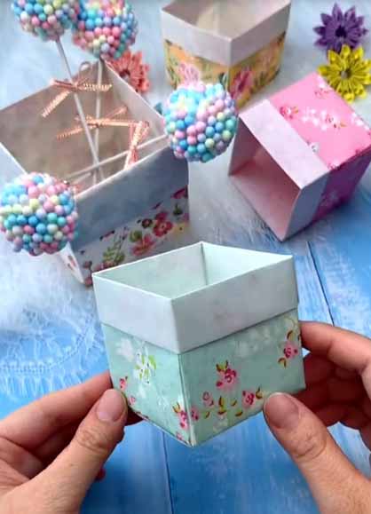 wrapping gift (28) wrapping gift 28