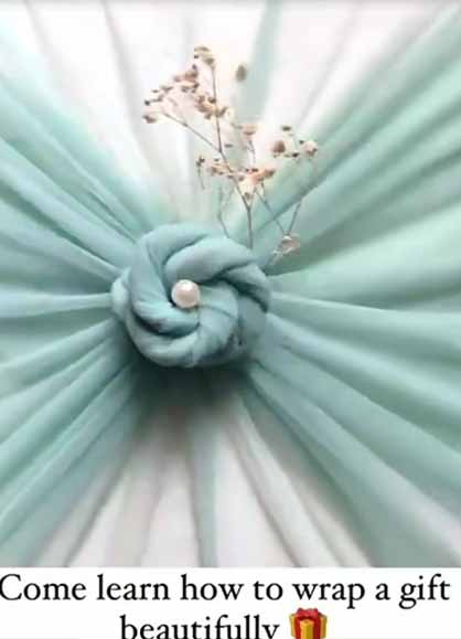 wrapping gift (32) wrapping gift 32