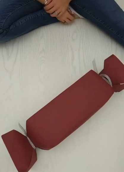 wrapping gift (51) wrapping gift 51